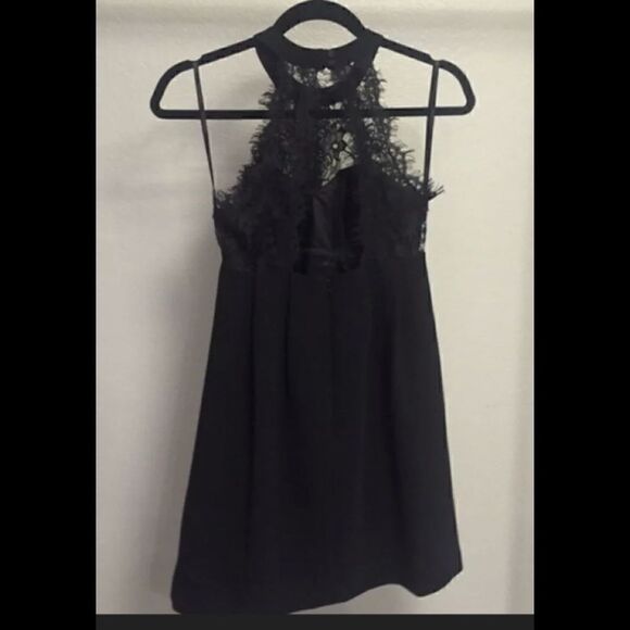 BCBGeneration Baby Doll Lace Dress With Halterneck - Picture 2 of 4